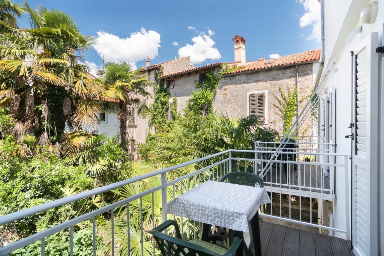Apartments Medved In The Historic Center Koper Buitenkant foto